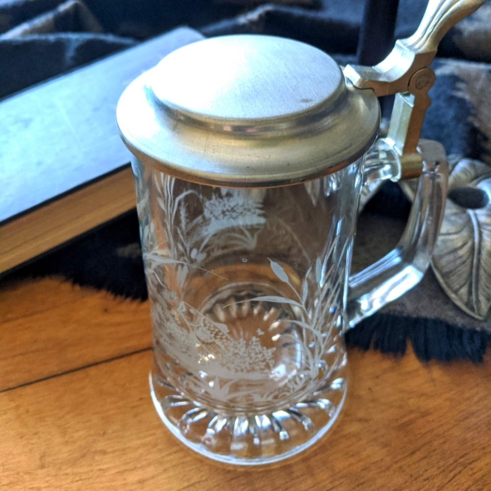 Glass stein